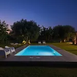 Вилла Giardino Tropicale Eco-friendly Private Pools Lido di Noto