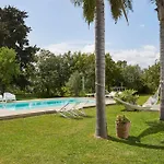 Вилла Giardino Tropicale Eco-friendly Private Pools Lido di Noto