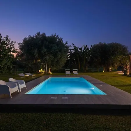 Willa Giardino Tropicale Eco-friendly Private Pools Lido di Noto