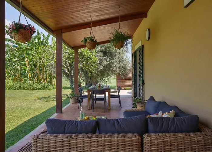 Вилла Giardino Tropicale Eco-friendly Private Pools *