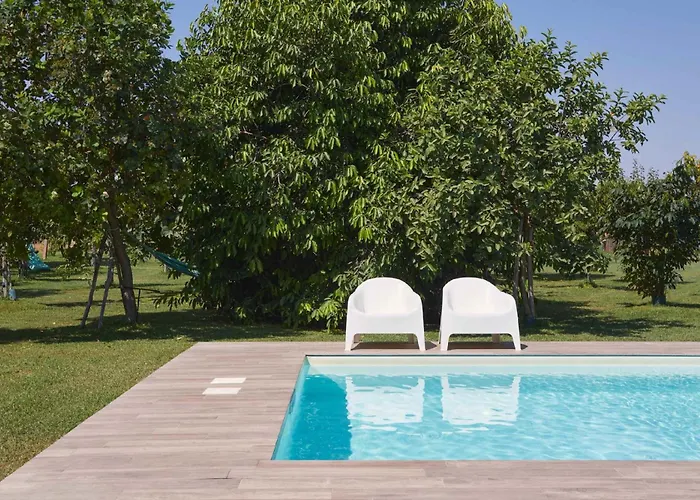 Вилла Giardino Tropicale Eco-friendly Private Pools