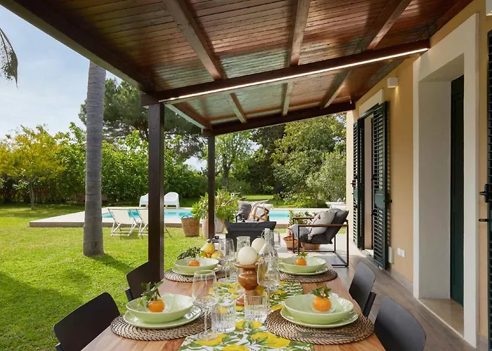 Вилла Giardino Tropicale Eco-friendly Private Pools
